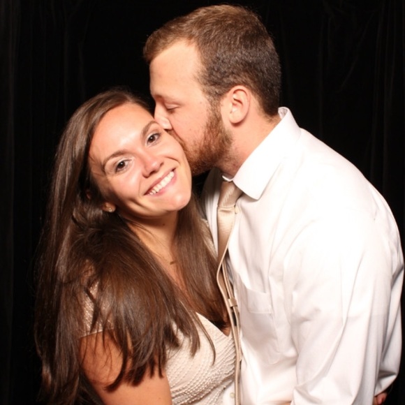 Meet your Posher, Haley - Picture 6 of 8